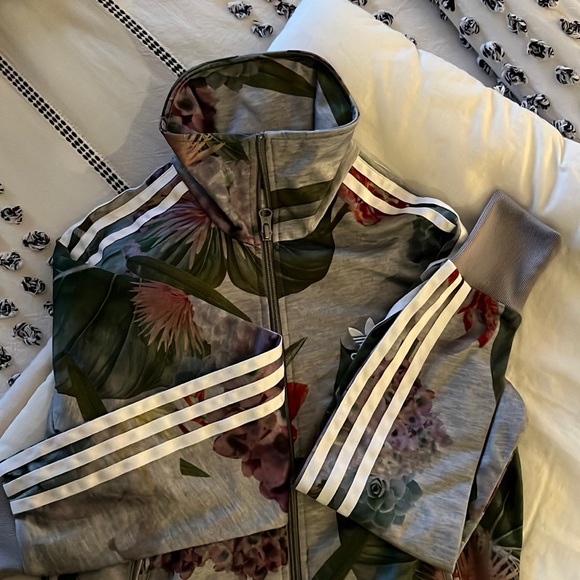 adidas Tops - Zip up